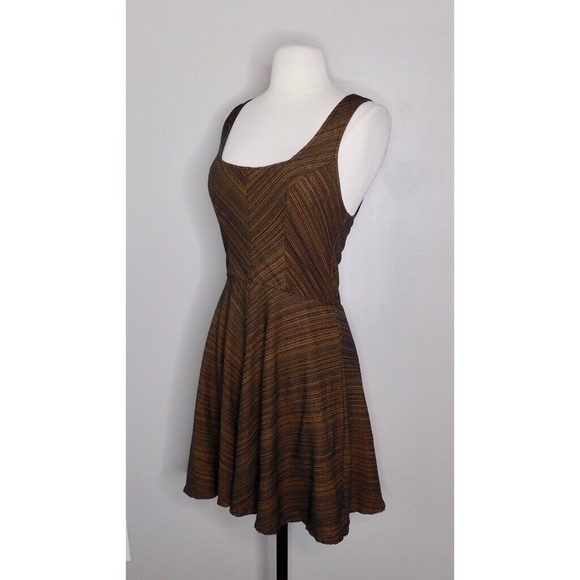 FREE PEOPLE Brown Lace Up Back Chevron Stripes Skater Dress Knit Boho ~ Small - Picture 5 of 12